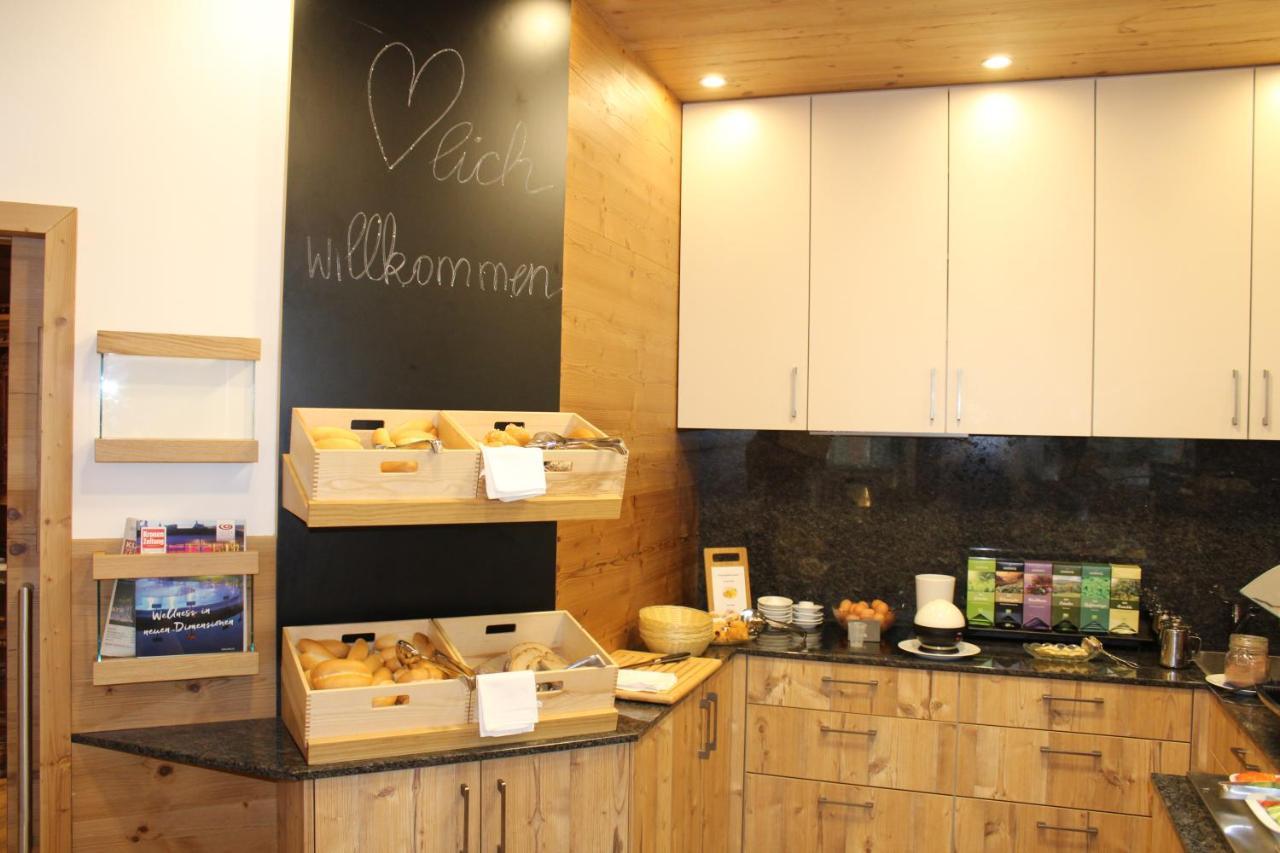 Gastwirtschaft Hold Hotel Monichwald Екстериор снимка